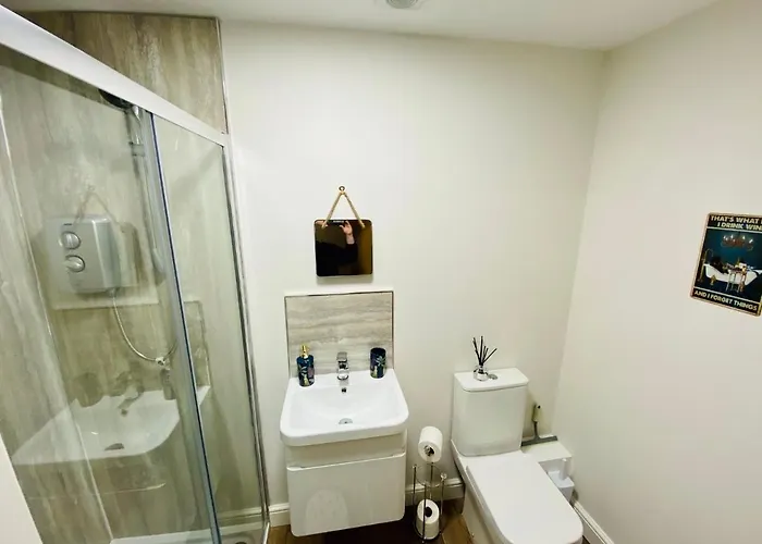 Апартаменты Folly View - *